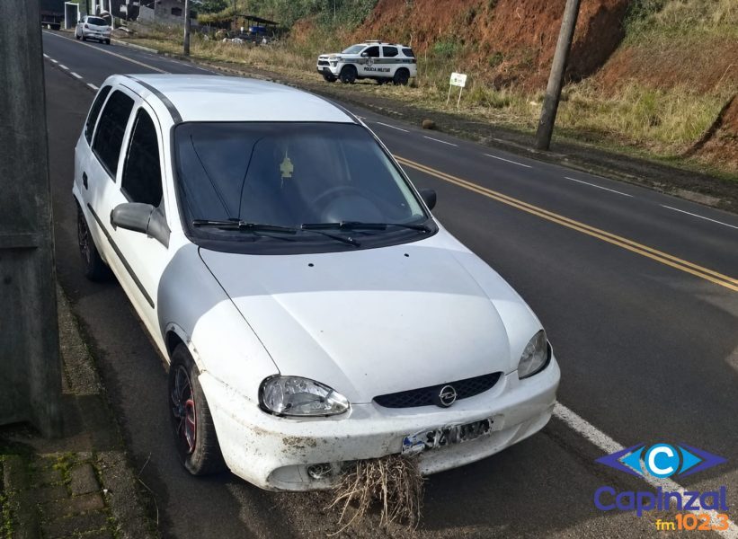 Polícia Militar recupera veículo furtado em Água Doce