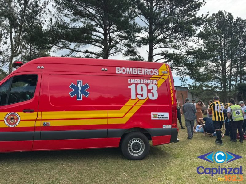 Jogador é encaminhado ao hospital após se lesionar na final do Campeonato Municipal em Capinzal