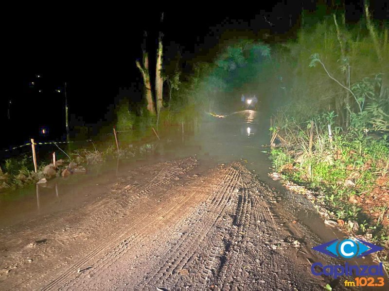 Prefeito Claudir Duarte cobra medidas da PCH Alto Alegre após problema técnico deixar ponte submersa no acesso à Linha Bonita