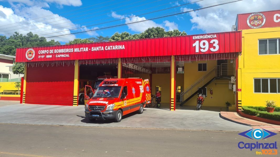 Motociclista fica ferida após queda de moto no Centro de Capinzal