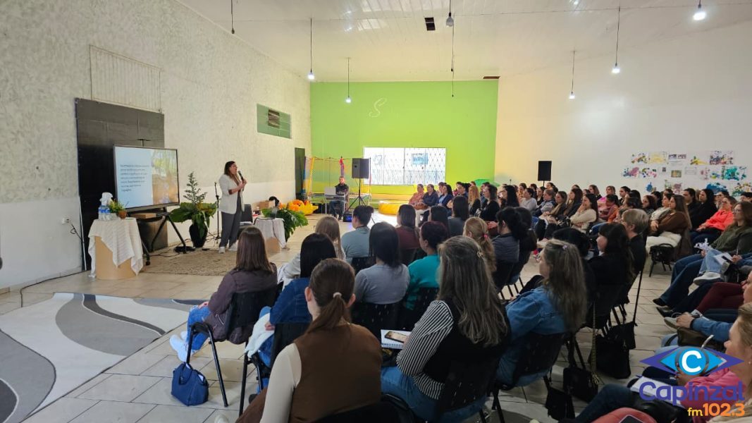 Formação destaca o brincar e o movimento como pilares do desenvolvimento infantil em Capinzal