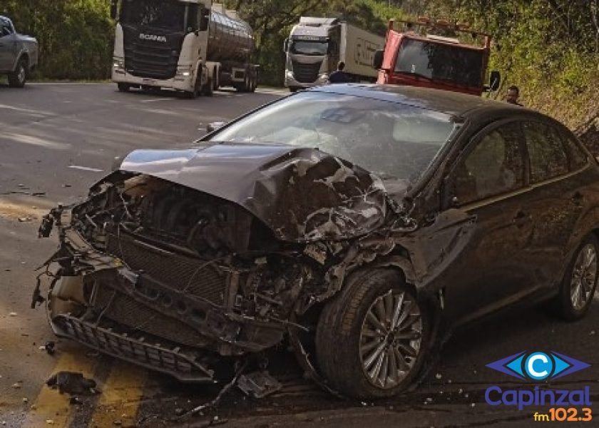 Acidente com caminhão de Capinzal e outros dois veículos deixa mulher ferida em Catanduvas