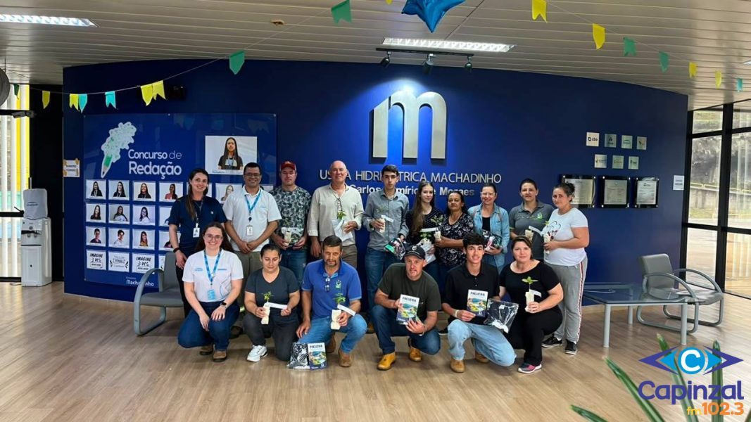 Produtores rurais de Zortéa participam de visita técnica em homenagem ao Dia do Agricultor