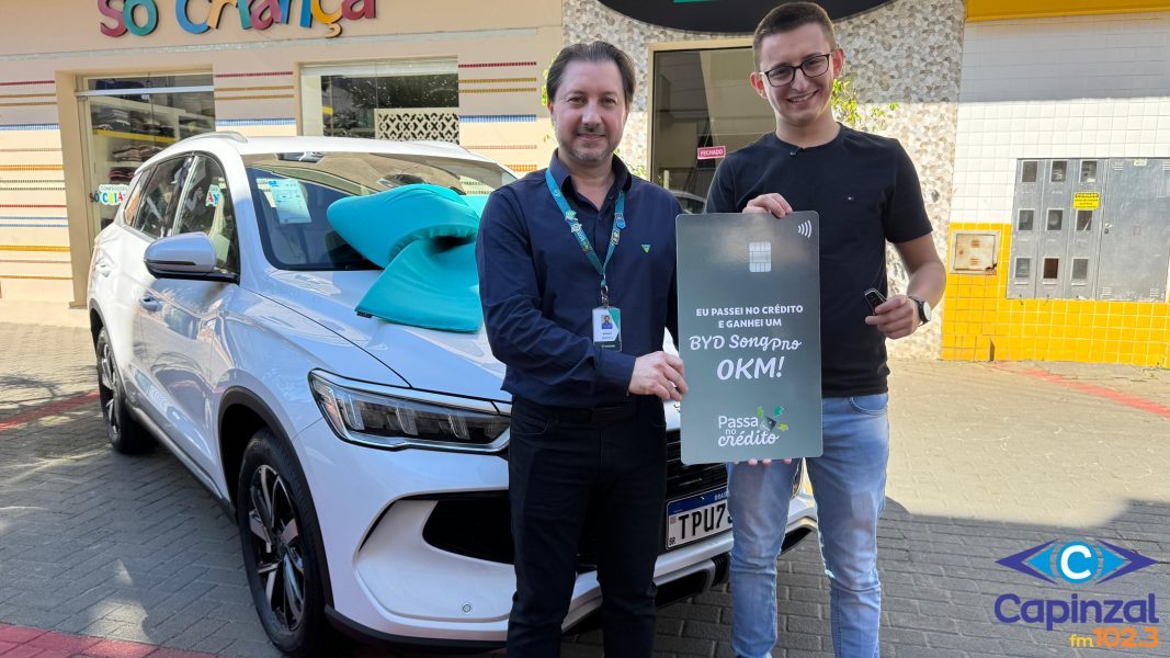 Cooperado de Capinzal é contemplado com carro elétrico em campanha do Sicoob Novos Campos