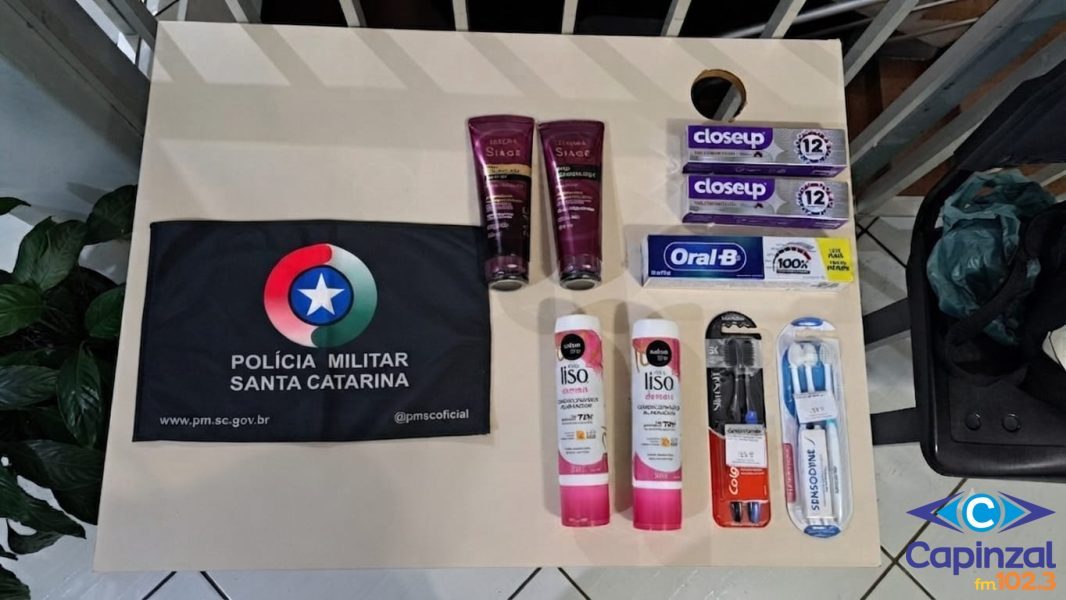 Homem é preso após furtar produtos de farmácia em Videira