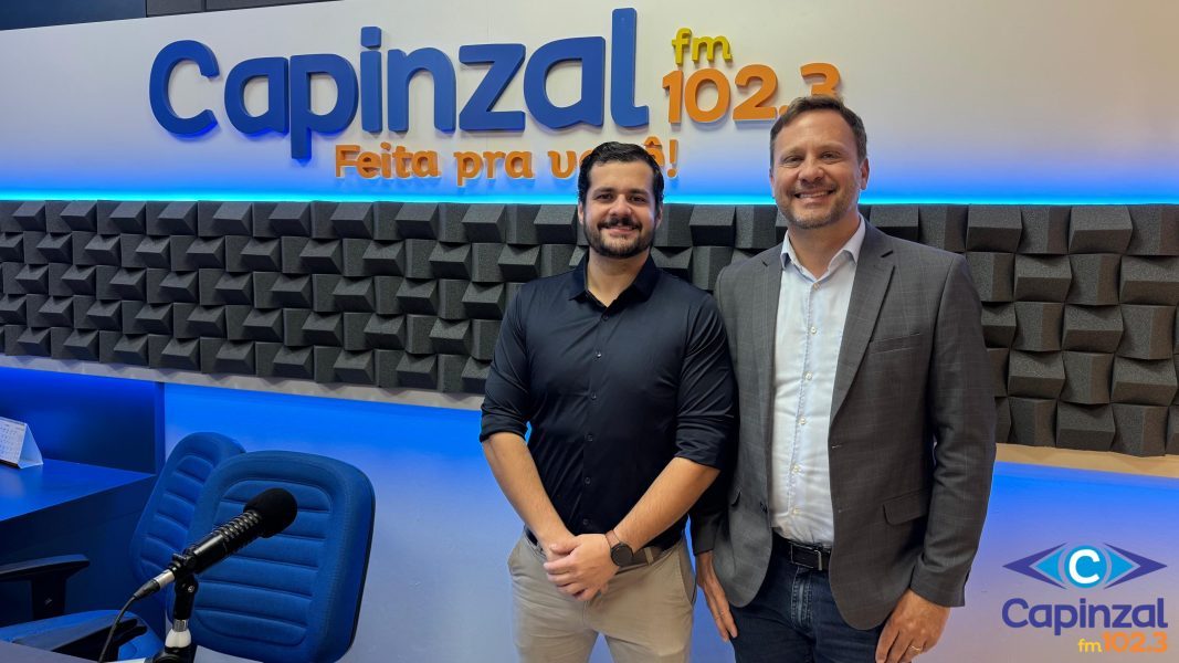 Capinzal FM entrevista Adriano Silva, candidato a vice-governador, e Kaue Oliveira, candidato a deputado federal