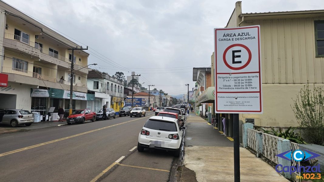Prefeito Claudir Duarte anuncia retomada do estacionamento rotativo em Ouro a partir de setembro