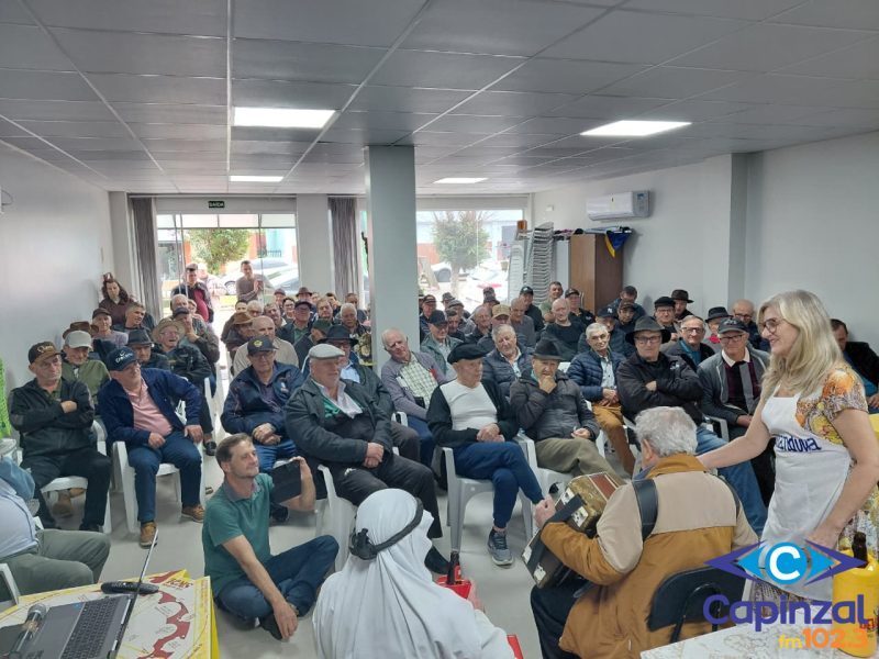 Centro de Acolhimento ao Idoso recebe programação especial em homenagem ao Dia dos Pais