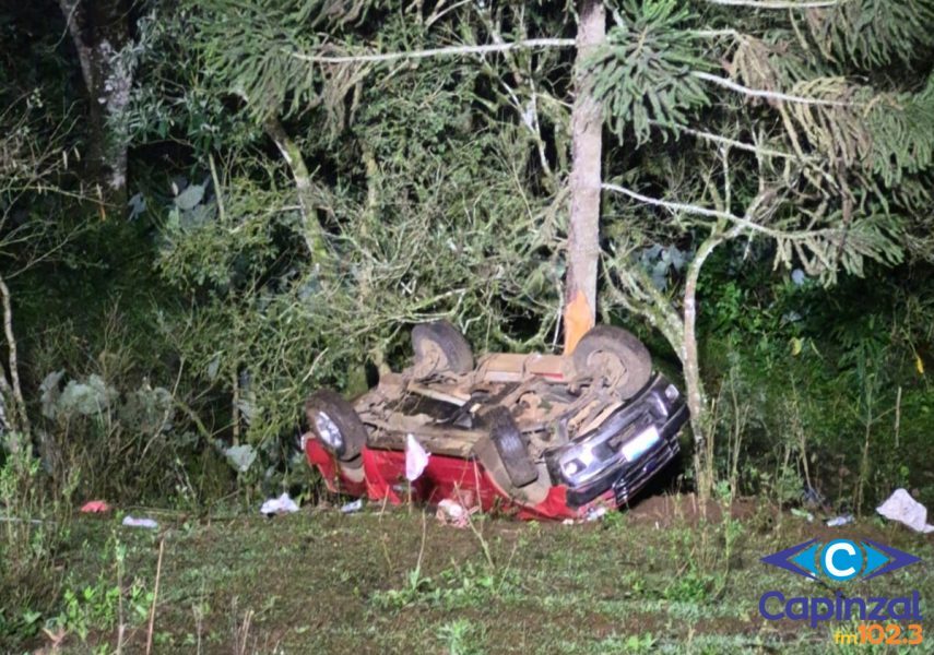 Saída de pista deixa uma pessoa morta e outra ferida em Concórdia