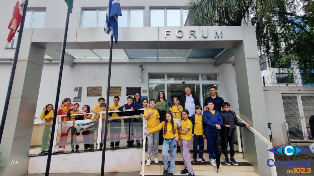 Comarca de Capinzal abre as portas para estudantes da rede municipal de Ouro