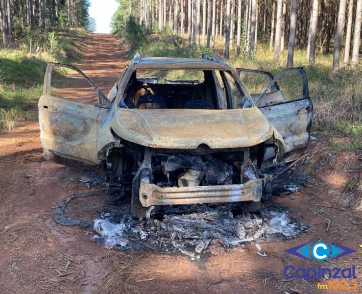 Polícia Militar recupera caminhonete furtada e apreende adolescente por tráfico em Campos Novos
