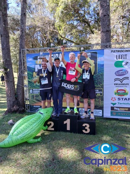 Corredor de Capinzal, de 82 anos, conquista 2º lugar em prova de 21 km em Herval d’Oeste