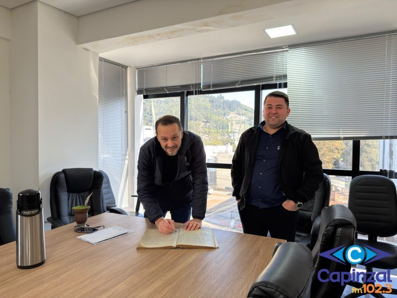 Tiago de Oliveira Luz assume interinamente a Prefeitura de Capinzal