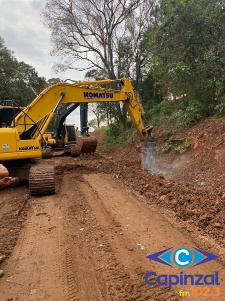 Pavimentação entre a Vila São José e a Linha Dambros entra em nova etapa