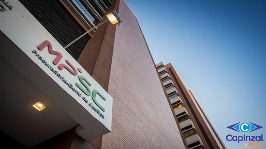 MPSC denuncia homem por tentativa de homicídio contra policial durante operação em SC