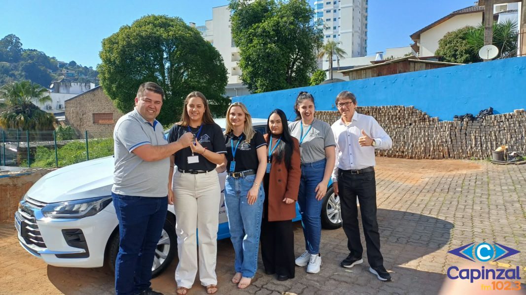 CIALAR recebe novo Chevrolet Onix para reforçar transporte de crianças e adolescentes acolhidos