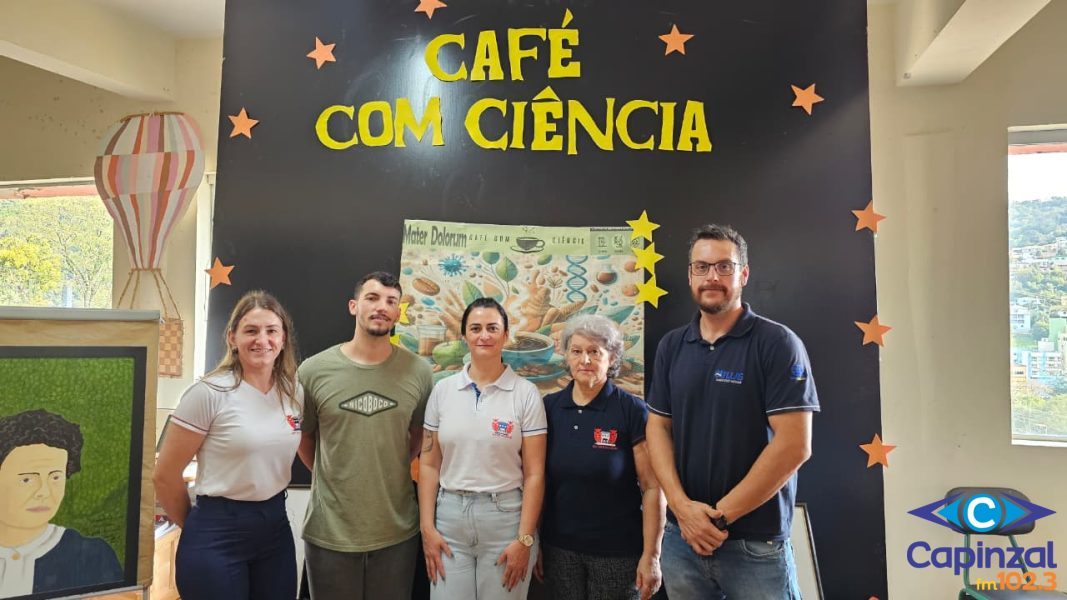 Escola Mater Dolorum promove “Café com Ciência” e aproxima estudantes da iniciação científica