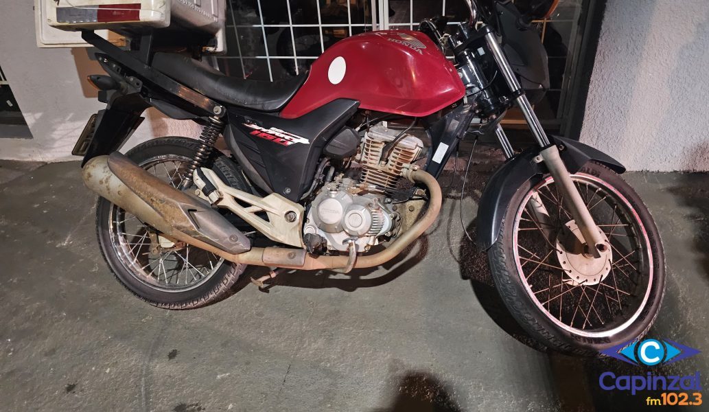 Motoboy é socorrido pelos Bombeiros após colisão com carro em Capinzal