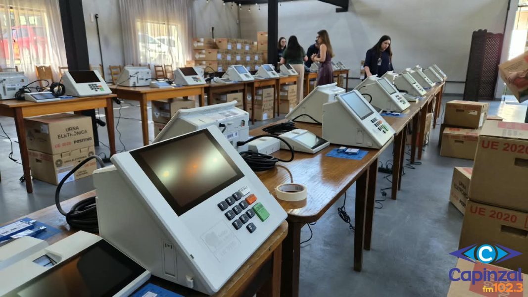 Eleições: Cartório Eleitoral de Capinzal orienta eleitores sobre documentos, colinha e e-Título
