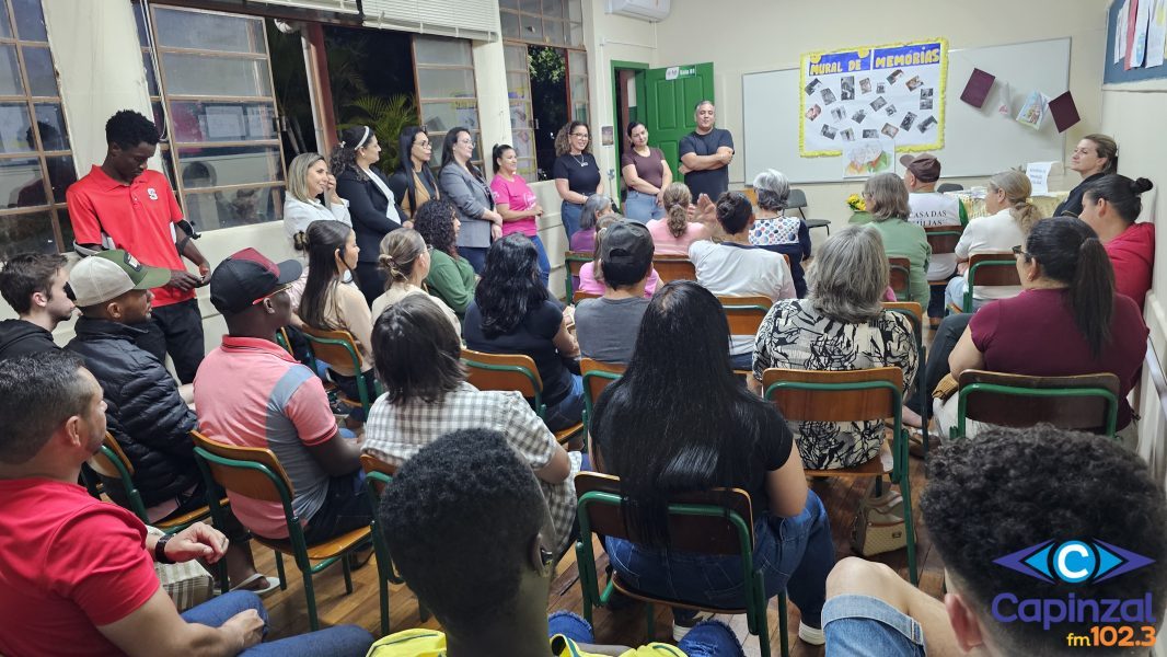 EJA de Capinzal promove projeto interdisciplinar em homenagem à pessoa idosa