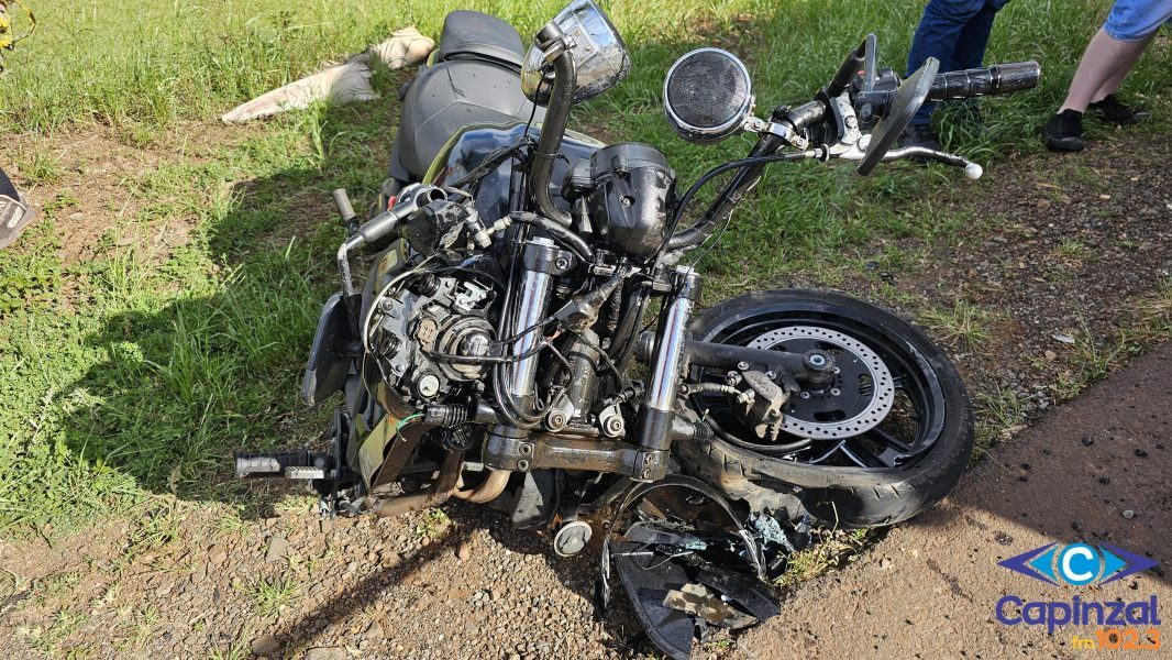 Acidente entre carro e motocicleta deixa um ferido na SC-150, em Ouro
