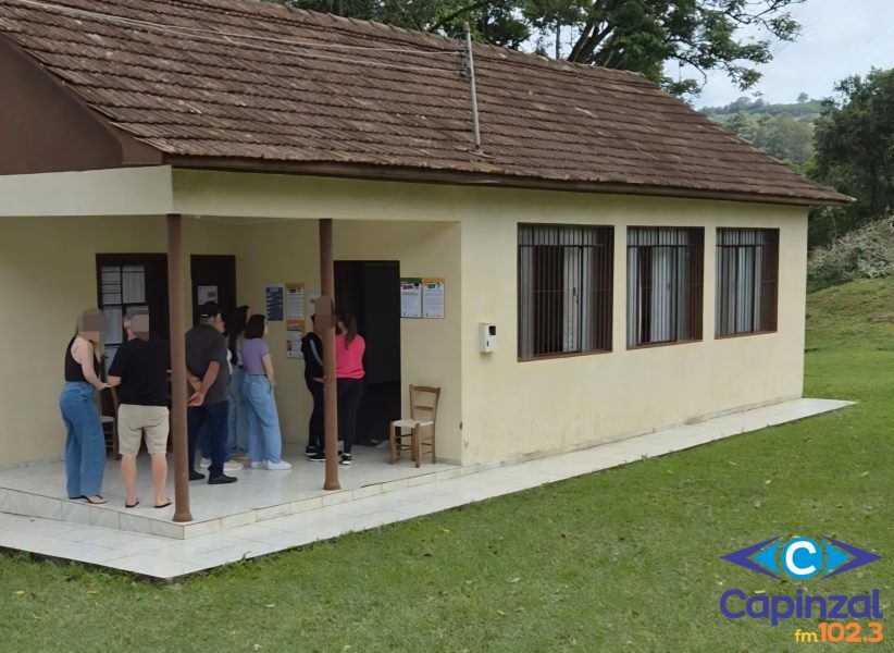Eleições: chuva causa falta de energia em seção de Ouro, mas votação segue com bateria reserva na 37ª Zona Eleitoral
