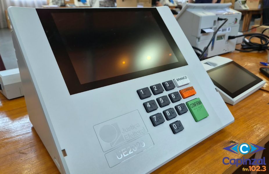 37ª Zona Eleitoral de Capinzal substitui quatro urnas eletrônicas e registra falta de mesários em oito seções