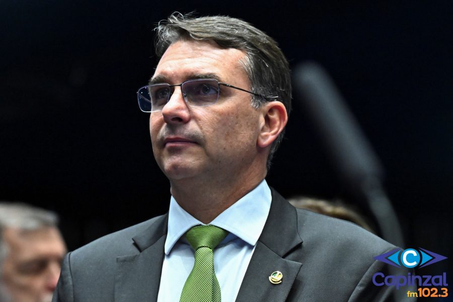 Com 100% das urnas apuradas em Capinzal, Flávio Bolsonaro lidera votação para Presidente