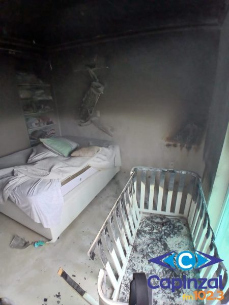 Princípio de incêndio atinge quarto de apartamento no Centro de Joaçaba