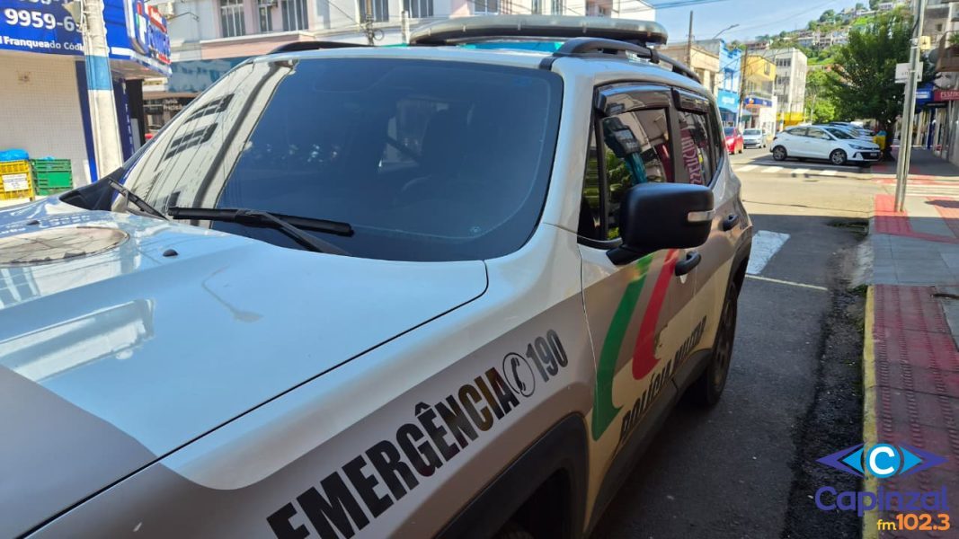 Mulher é presa após furtar perfume em loja no centro de Capinzal